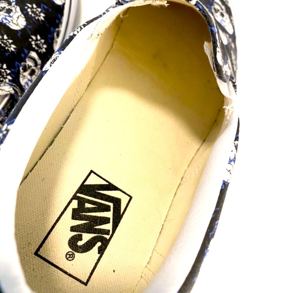 Men’s | Vans | Flash Skulls Classic Slip-On | Black/White/Blue | 11 - Picture 9 of 9